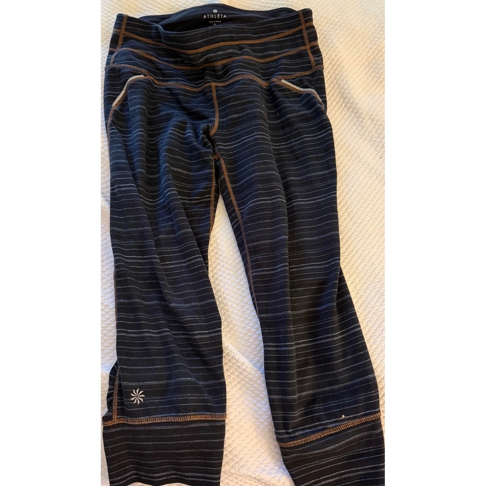 Athleta Be Free Knicker Striped Cropped Leggings Navy Blue Copper Stitch Women S
